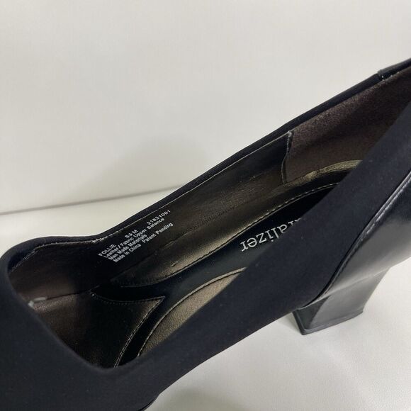 Naturalizer Heeled Loafers Pumps Sz 8.5 Black Leather Block Heels Office Classic - Picture 8 of 16